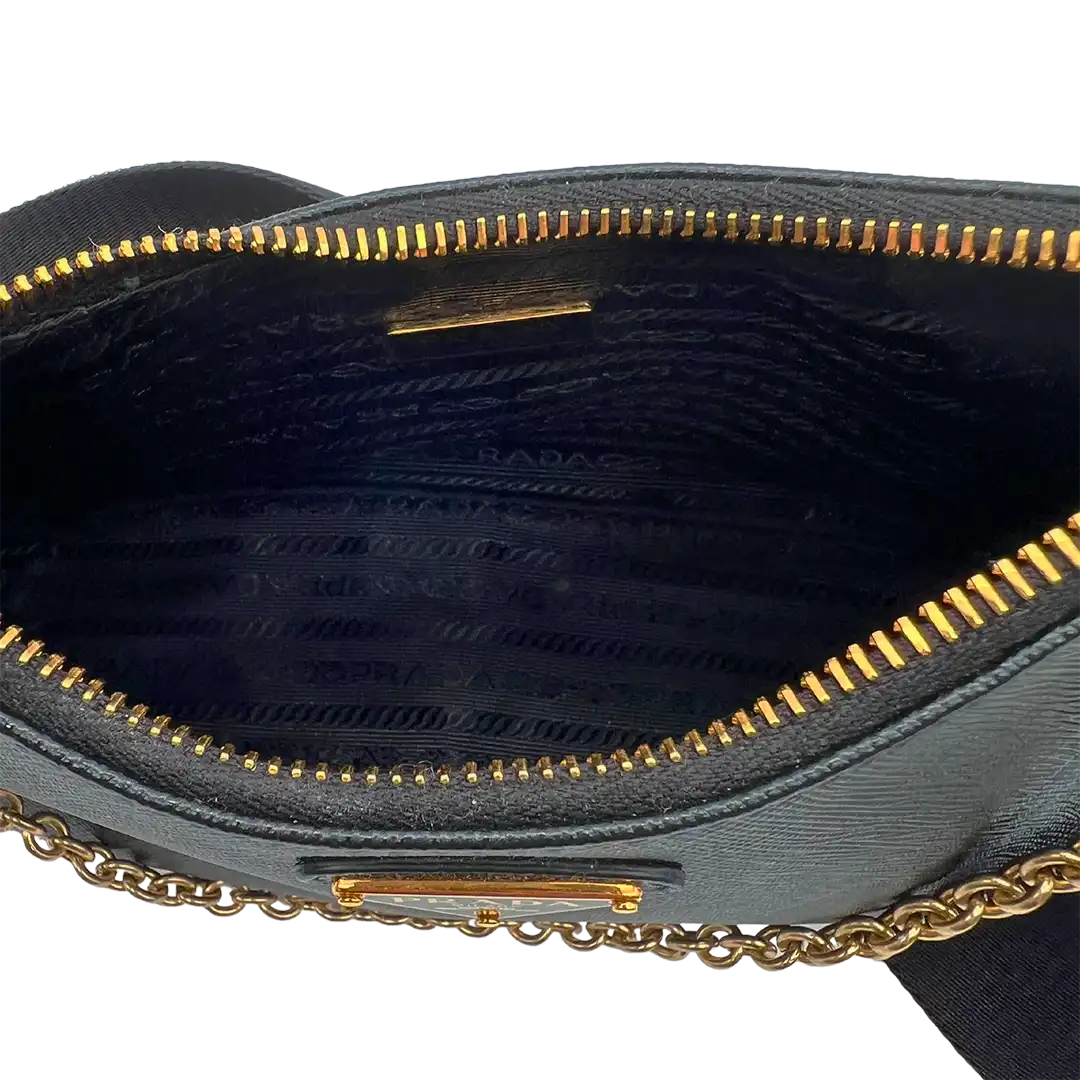 Prada Re-Edition 2005 Handtasche Saffiano Leder / schwarz Echtheitscheck