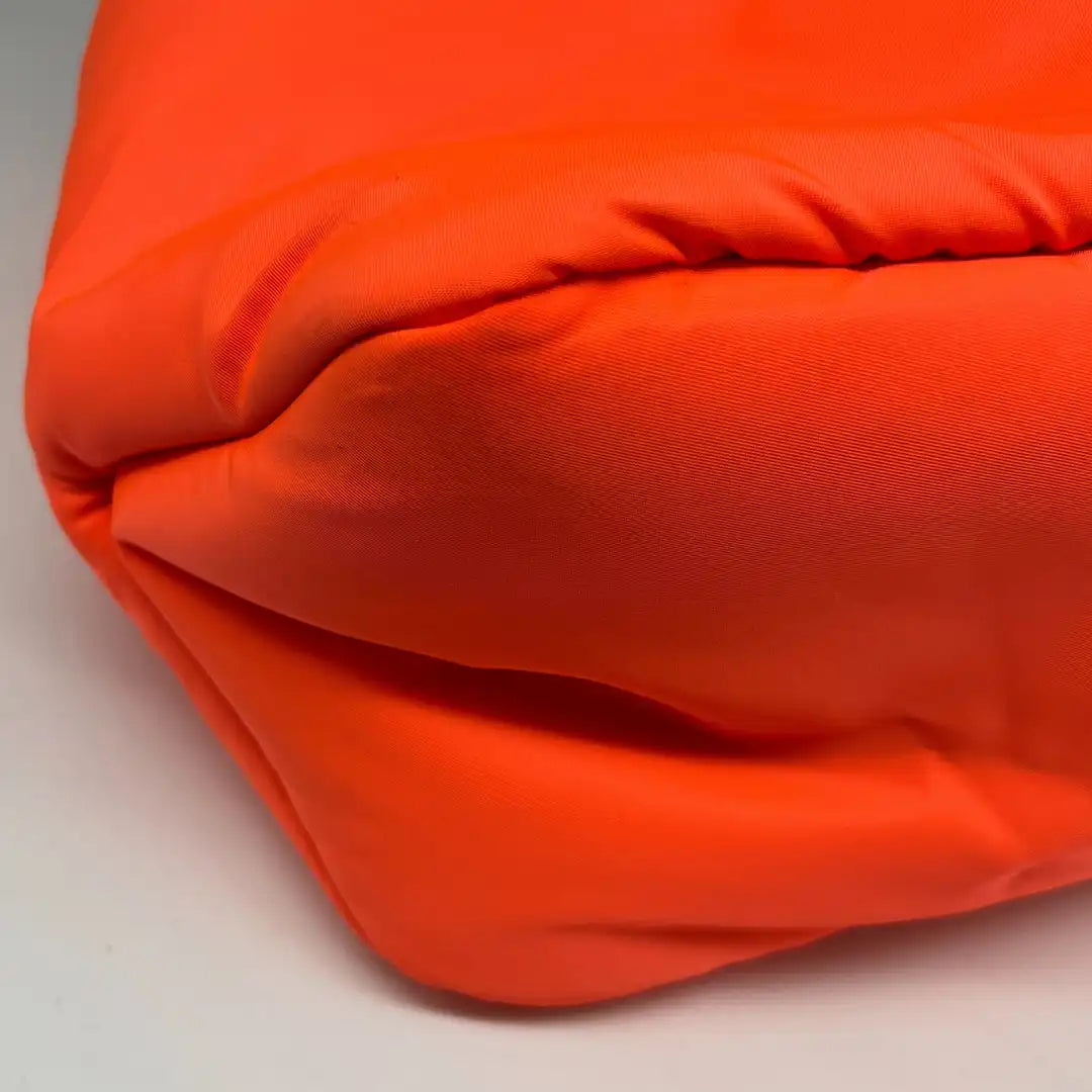 Prada Tessuto Puffer Nylon Shopping Tasche groß neon orange / sehr gut Prada