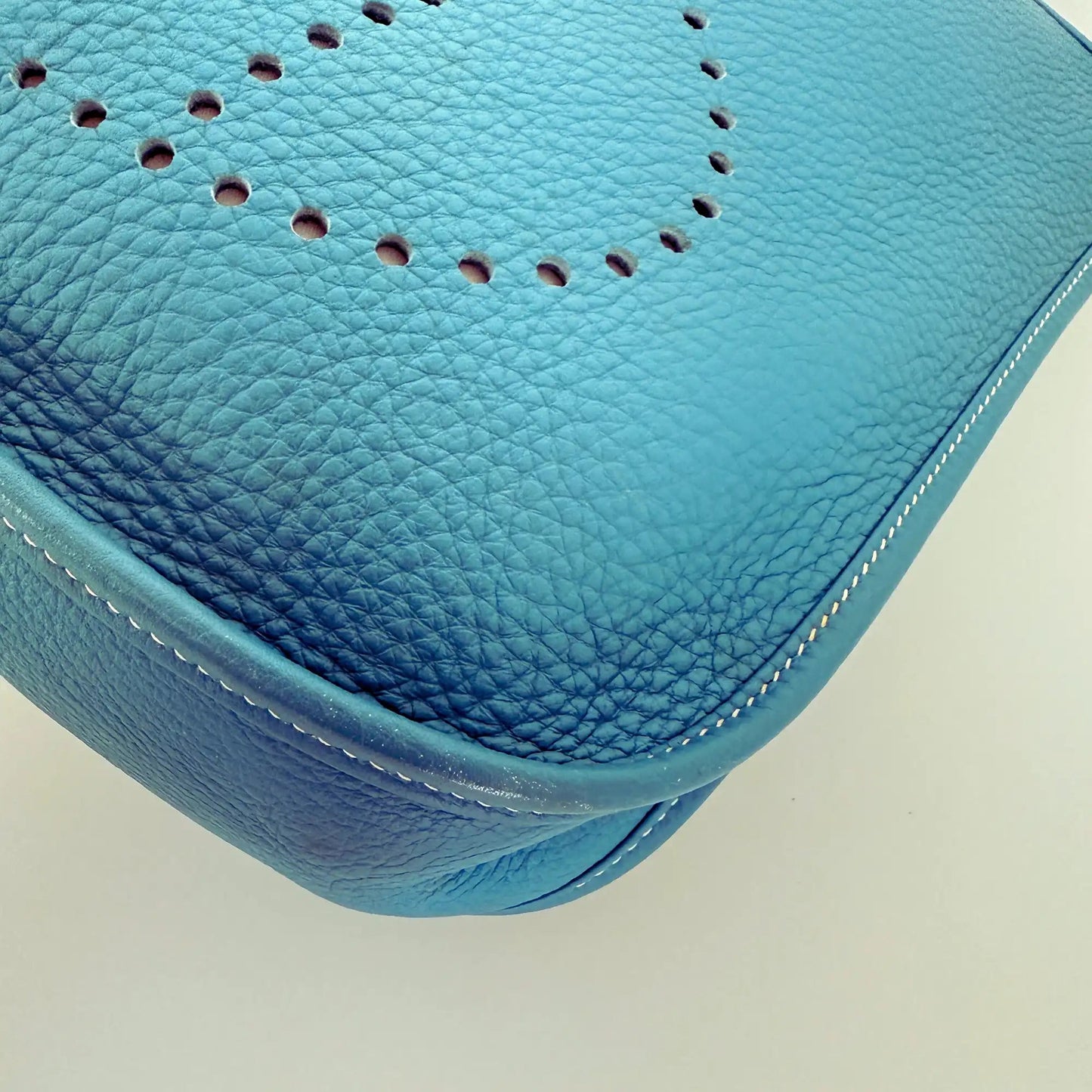 Hermès Evelyne III 29 blau Clemence Palladium Fullset 2010 / sehr gut Hermès