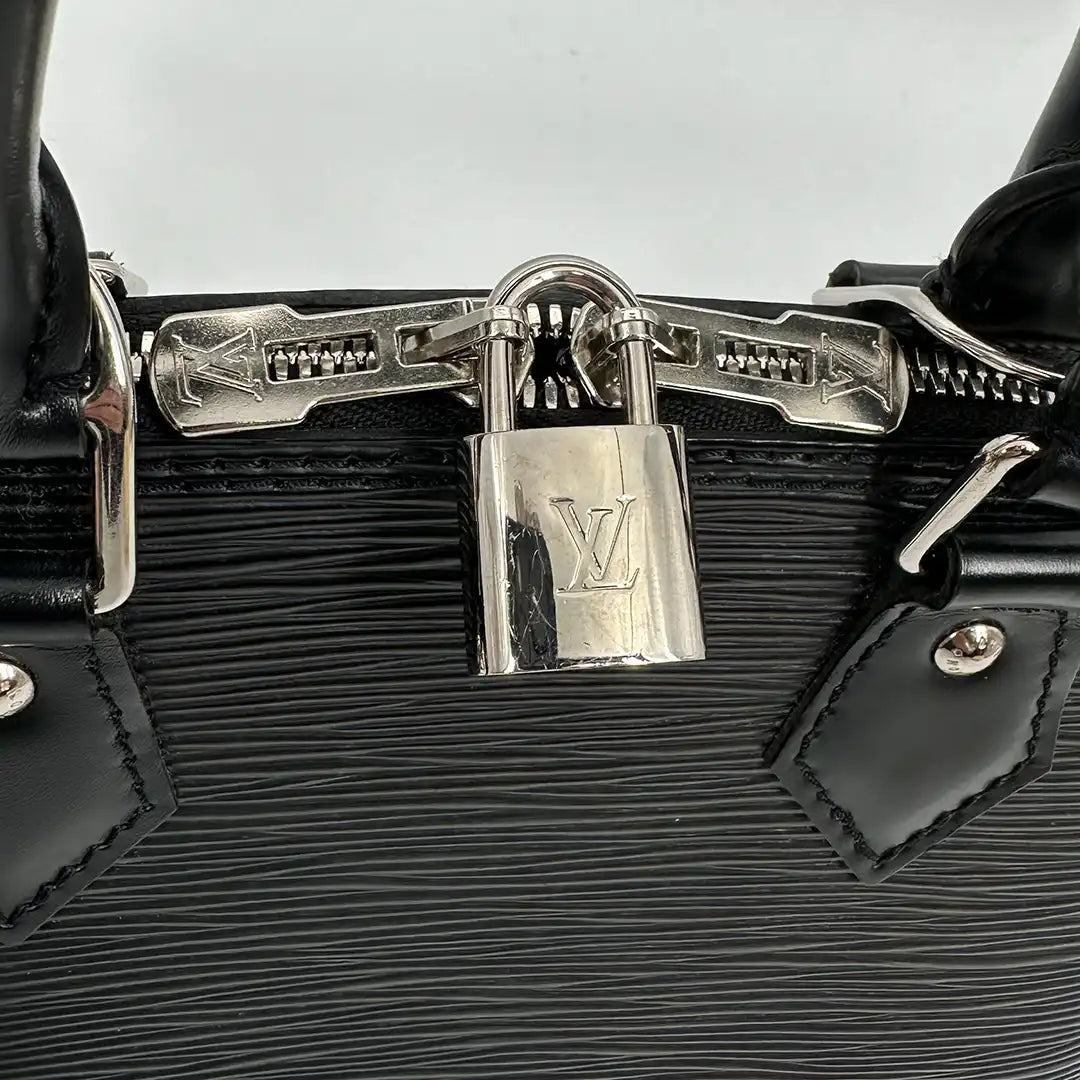 Louis Vuitton Alma BB Epi Leder schwarz / sehr gut Louis Vuitton
