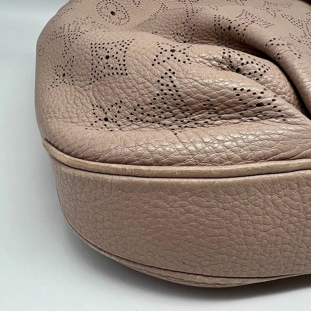 Louis Vuitton Mahina Selene MM Tasche Leder Taupe / gut Louis Vuitton