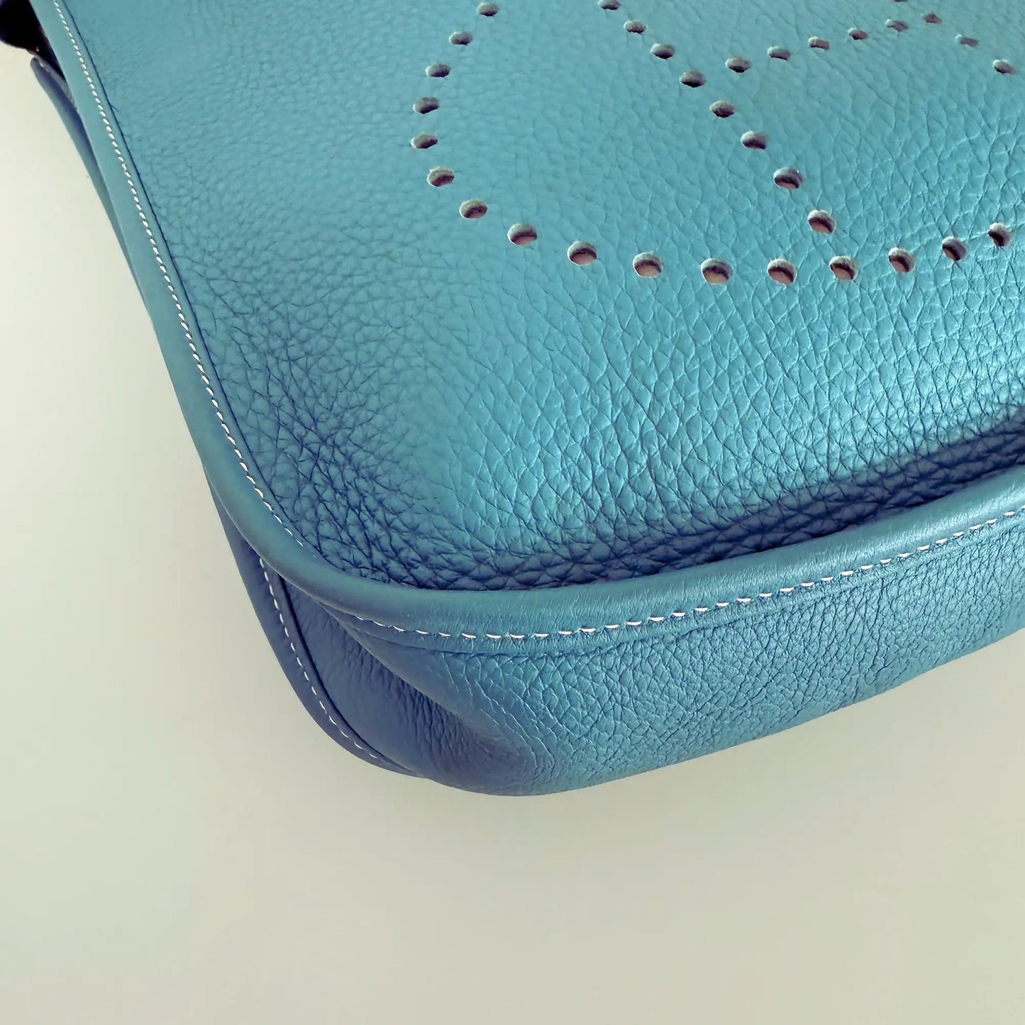 Hermès Evelyne III 29 blau Clemence Palladium Fullset 2010 / sehr gut Hermès