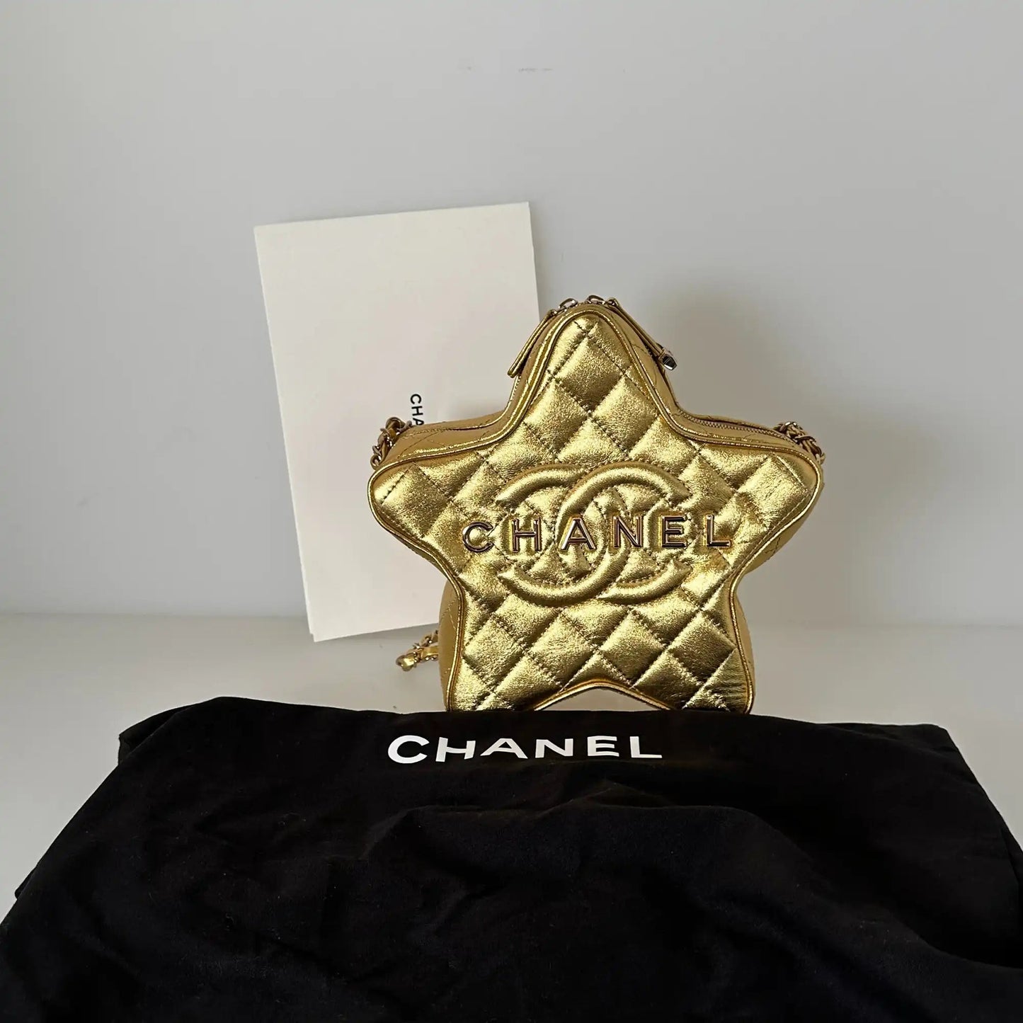 Chanel Metallic Lammleder Quilted Walk Of Fame Star Bag Gold / neuwertig Chanel