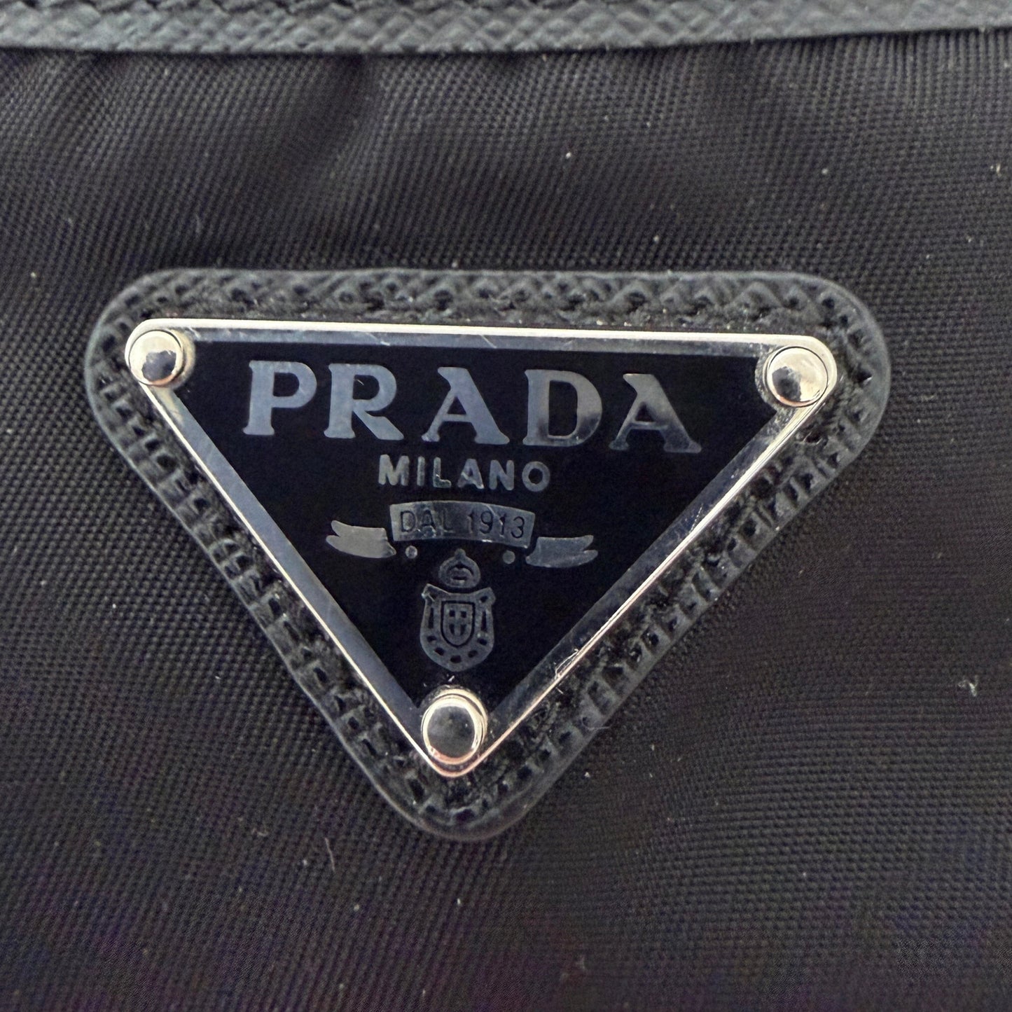 Prada Airpods Pro-Hülle aus Re-Nylon / neuwertig Prada