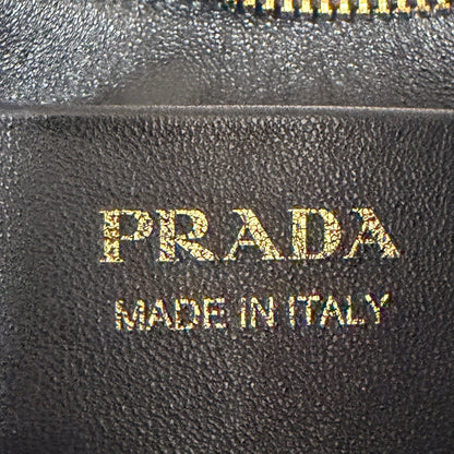 Prada kleine Arqué Schultertasche Leder schwarz Fullset / sehr gut Prada