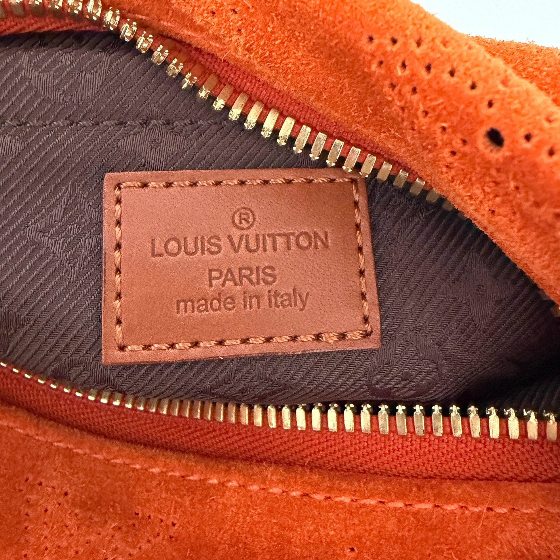 Louis Vuitton Limited Edition Orange Monogram Suede Onatah PM Bag / neuwertig Louis Vuitton