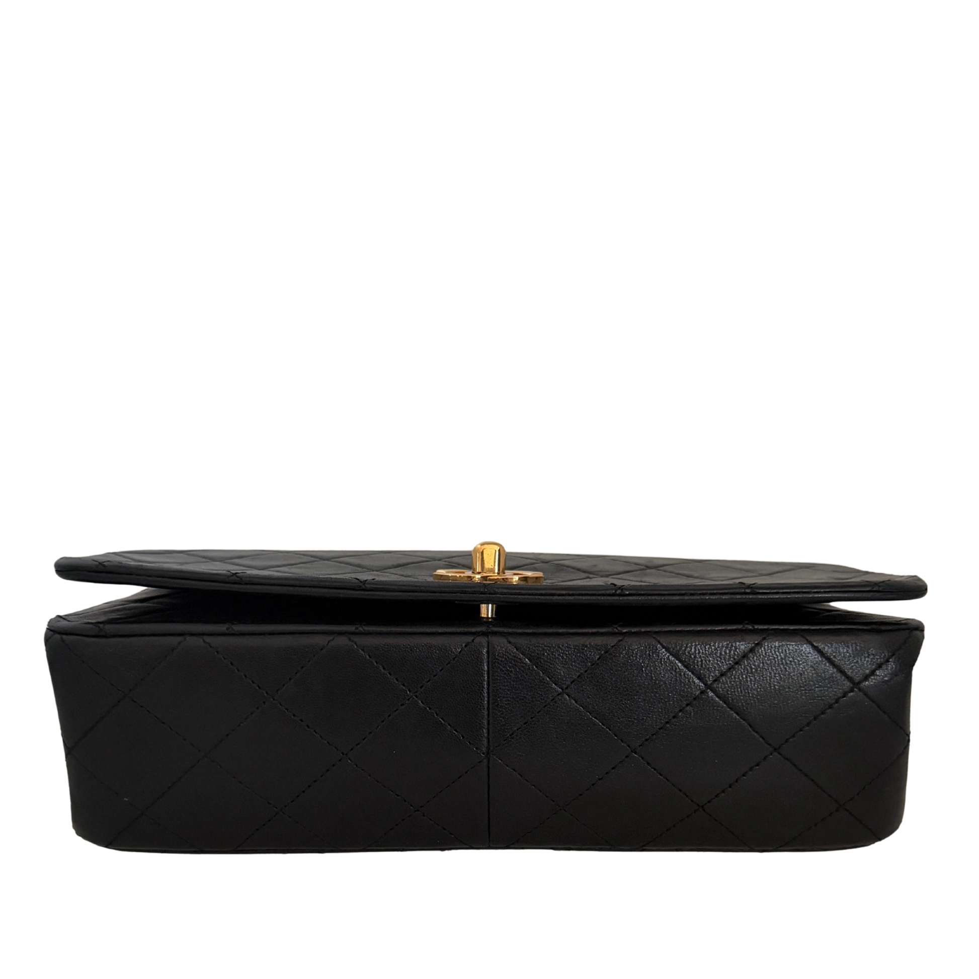 Chanel Timeless Single Flap Small Lammleder Schwarz / gut Chanel