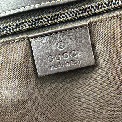 Gucci GG Supreme Business Laptop Bag / gut Gucci