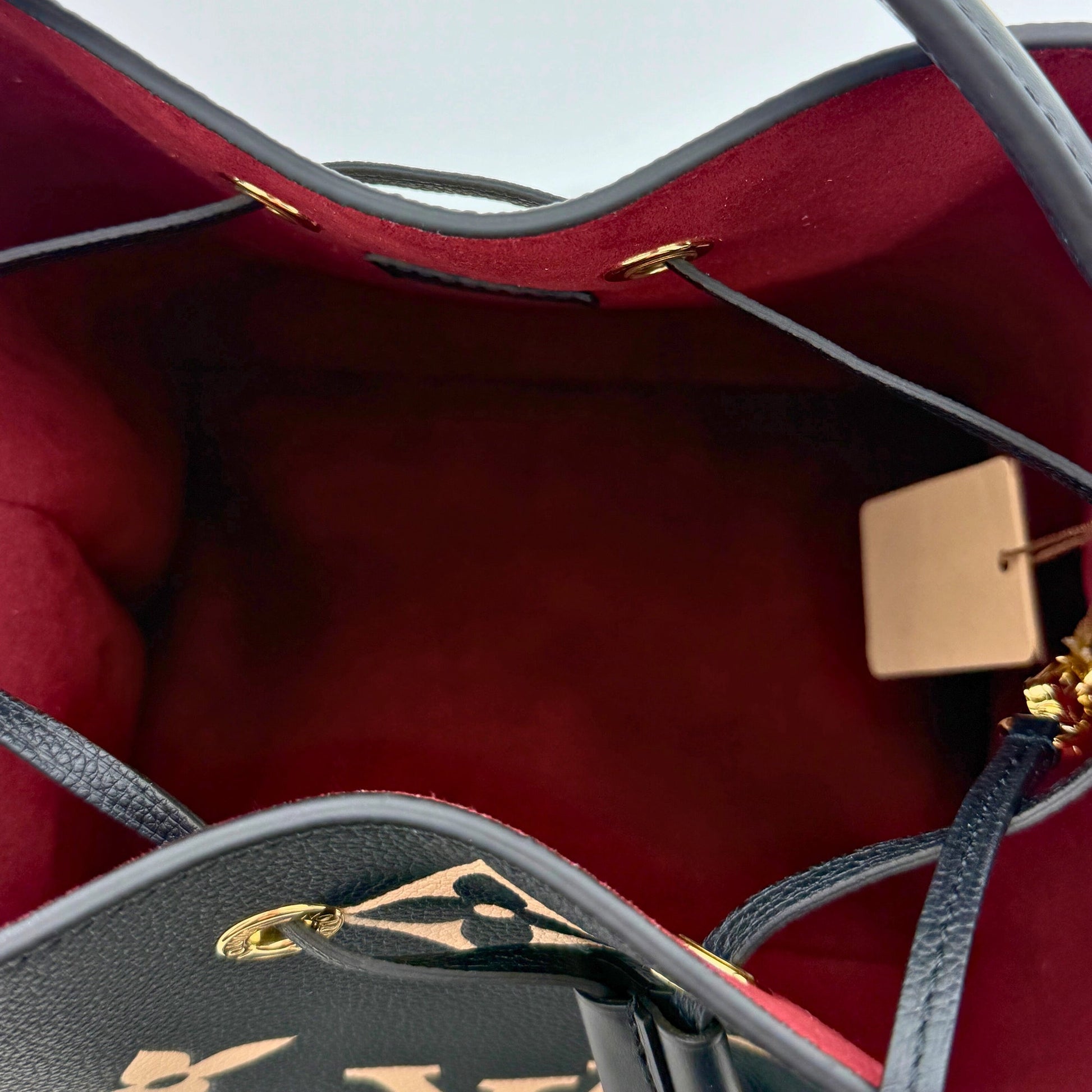 Louis Vuitton NéoNoé MM Monogram Empreinte Bicolor M45497 Fullset / neuwertig Louis Vuitton