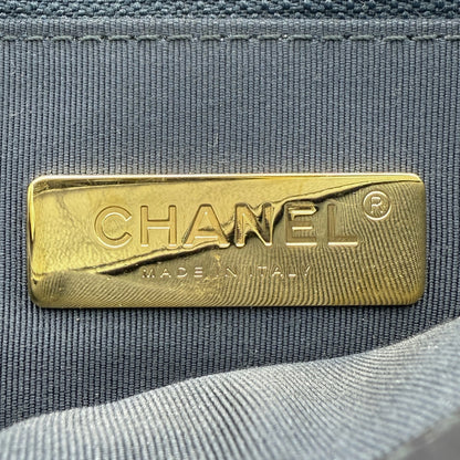 Chanel 19 Flap Bag Small Tasche Lammleder Navy Fullset / neuwertig