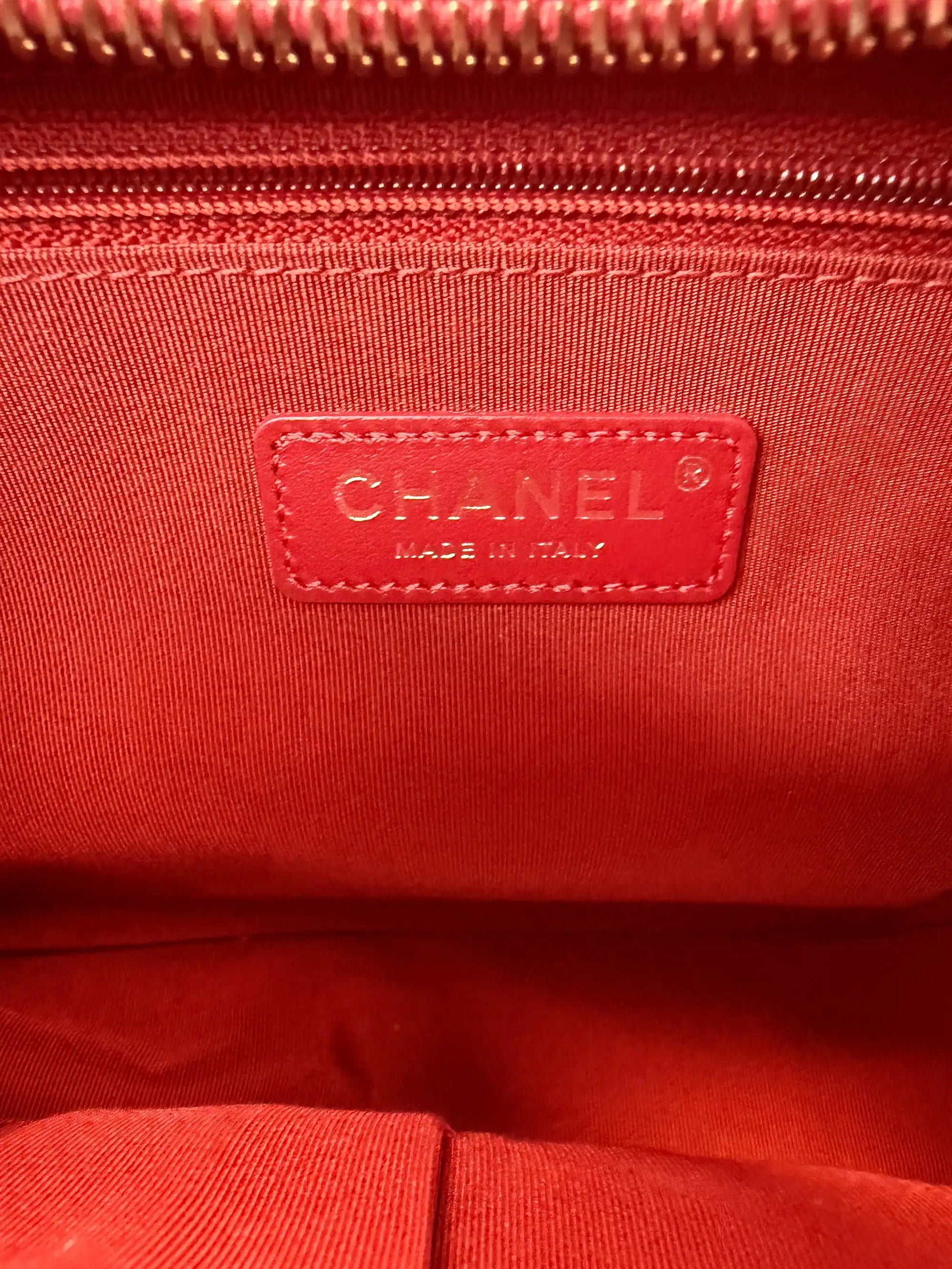 Chanel Gabrielle Small Hobo Bag rot 2020 Fullset / Sehr gut Chanel
