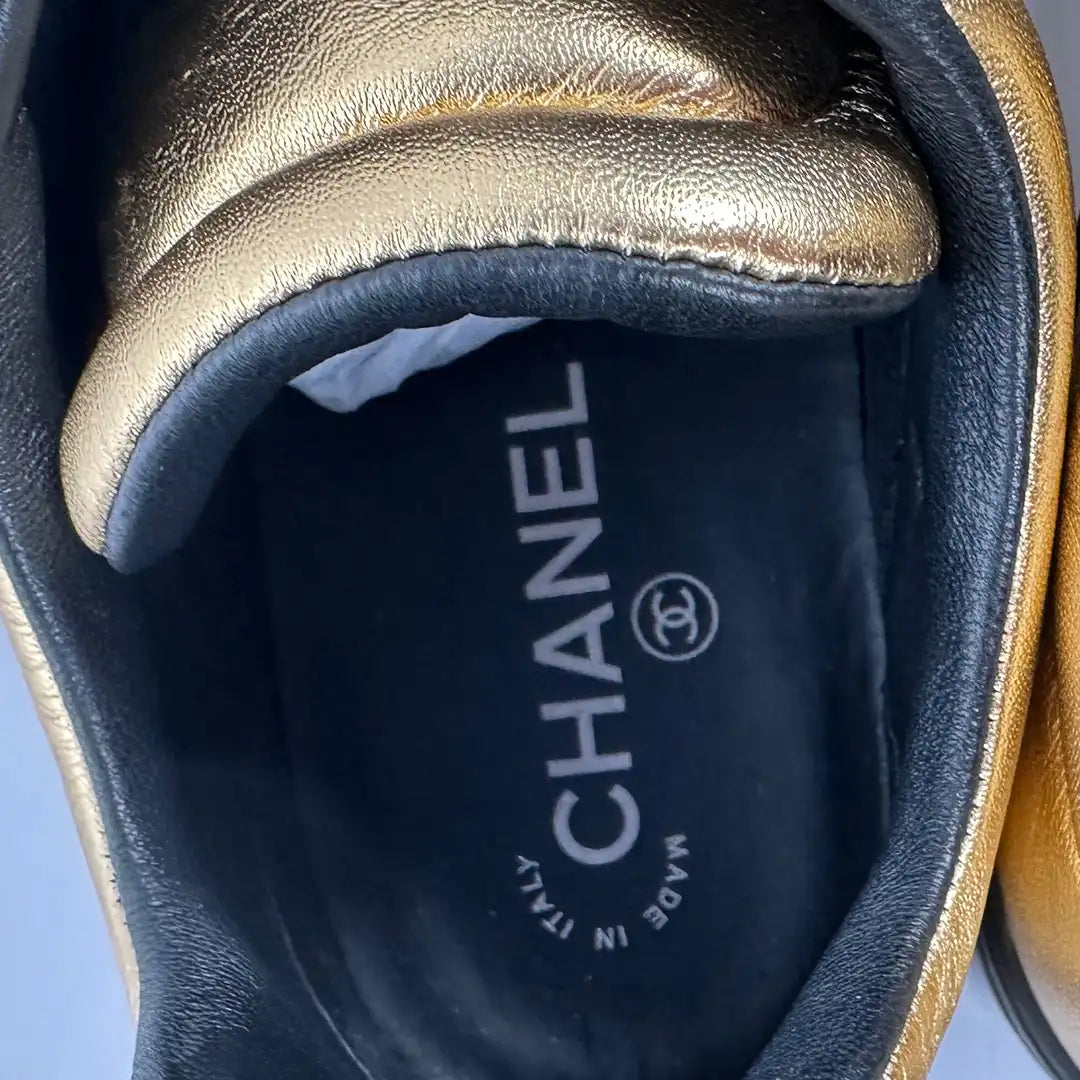 Chanel Low Trainer Sneaker Gold 39,5 EU / ungetragen Chanel