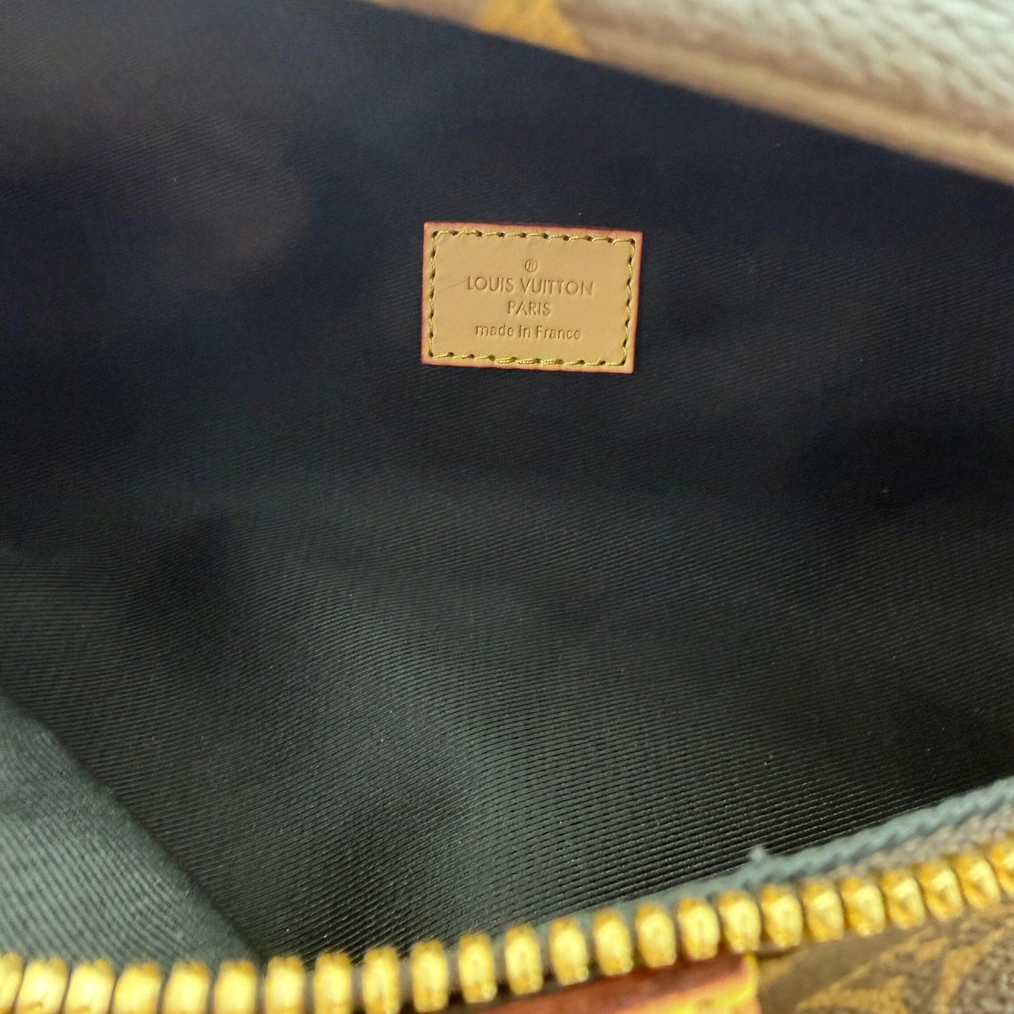 Louis Vuitton Bumbag Monogram Canvas M43644 Braun / neuwertig Louis Vuitton