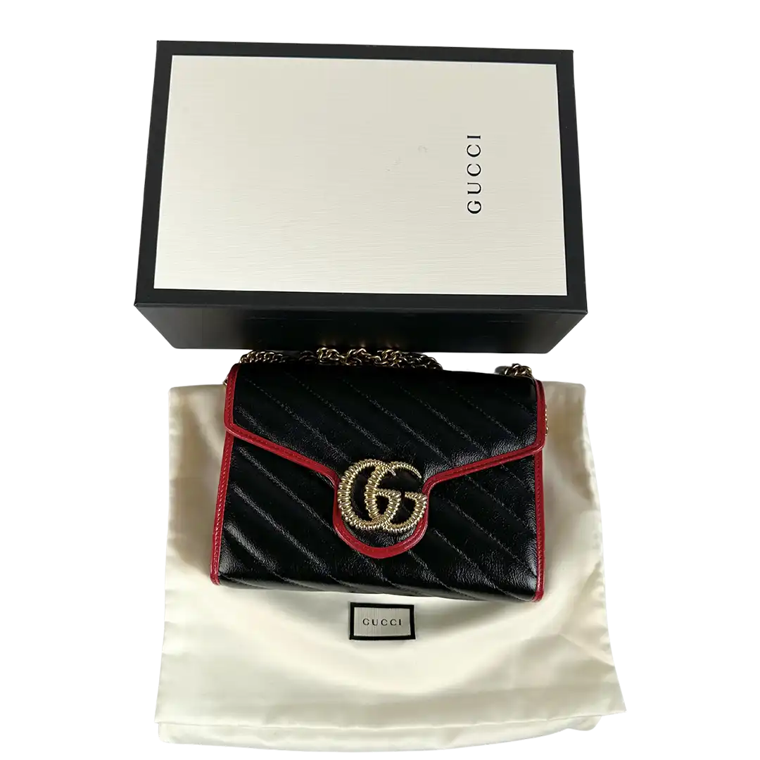 Gucci Torchon GG Marmont Wallet on Chain rot schwarz Leder / neuwertig Gucci