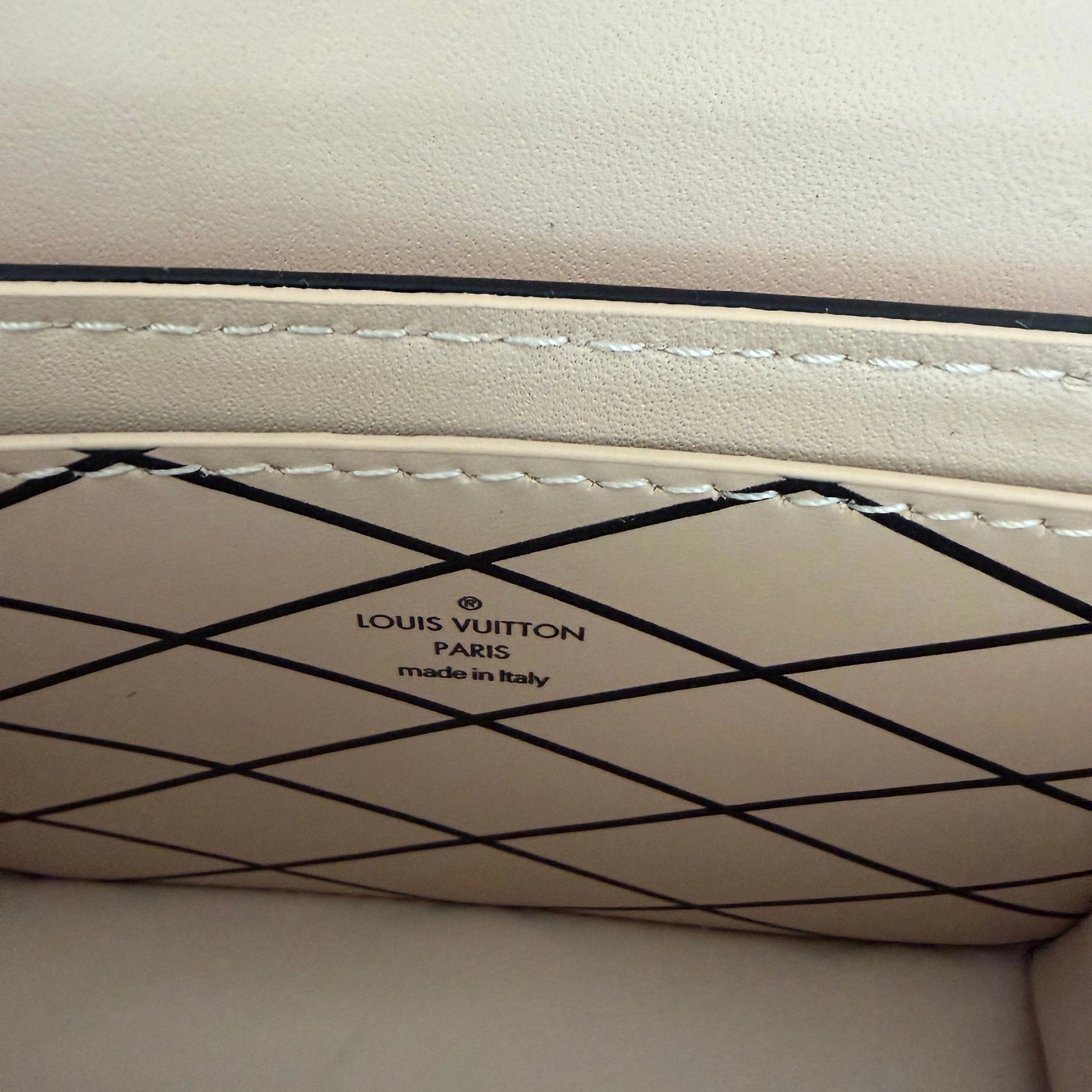Louis Vuitton Essential Trunk Nm Rose Ballerine Epi Leder / neuwertig Louis Vuitton