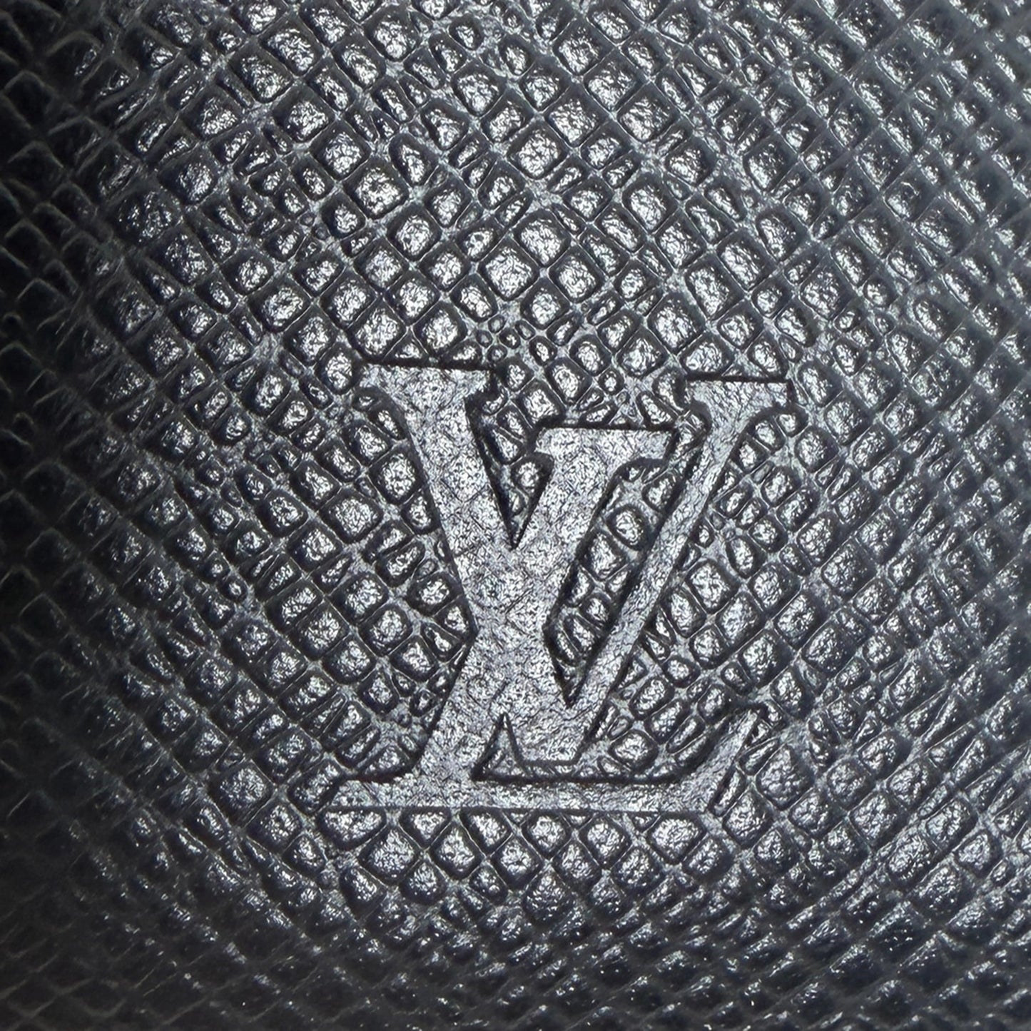 Louis Vuitton Zippy Geldbörse Horizontal Taiga Leder Fullset / neuwertig Louis Vuitton