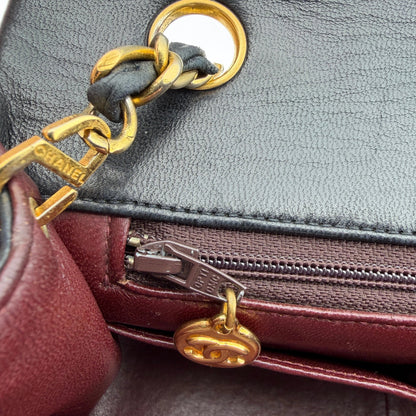 Chanel Timeless Single Flap Small Lammleder Schwarz / gut Chanel