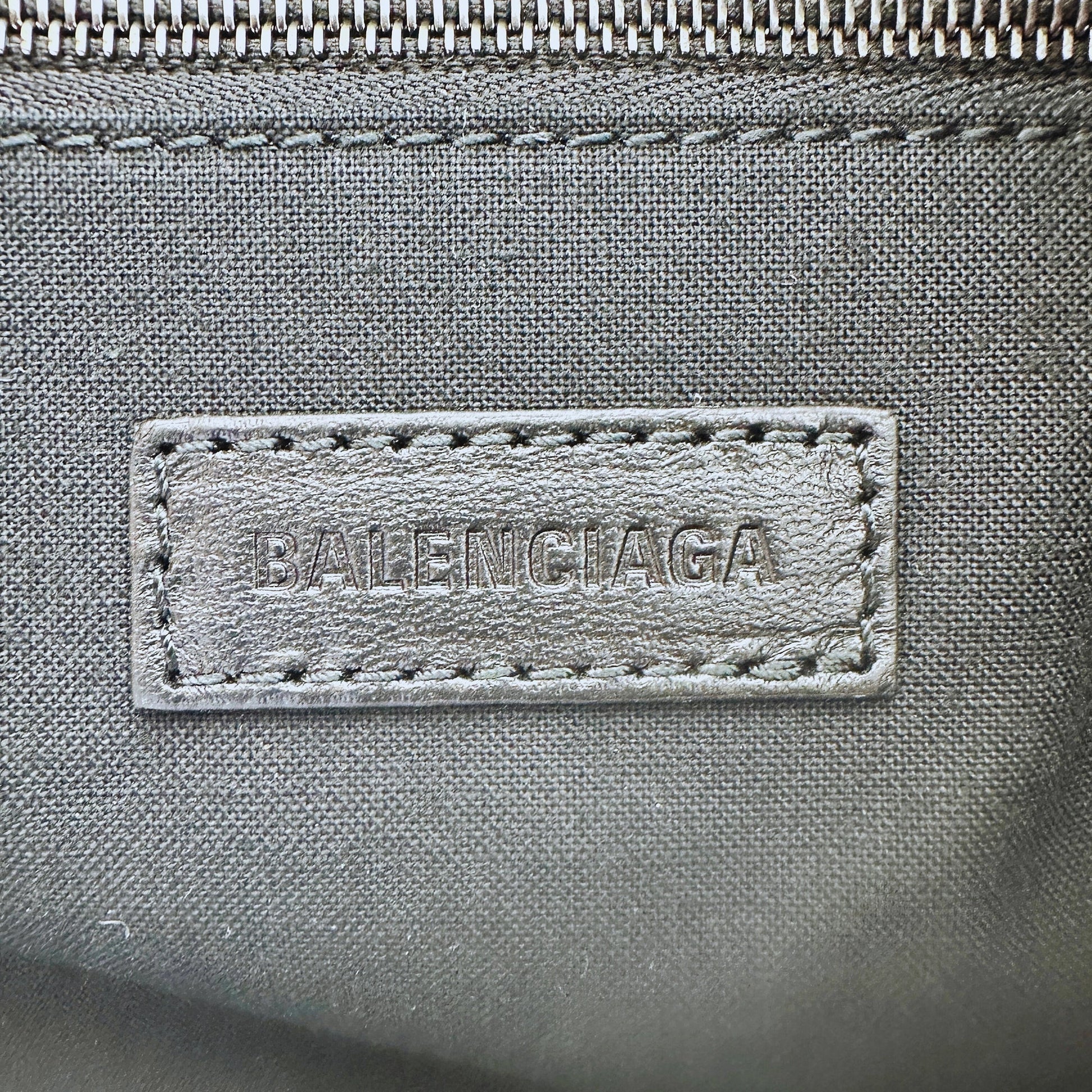 Balenciaga Shopper Crush East-West Large Kalbsleder / neuwertig Balenciaga