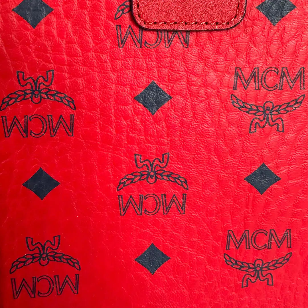 MCM Liz Wendeshopper rot mit großer abnehmbare Pouch / neuwertig MCM