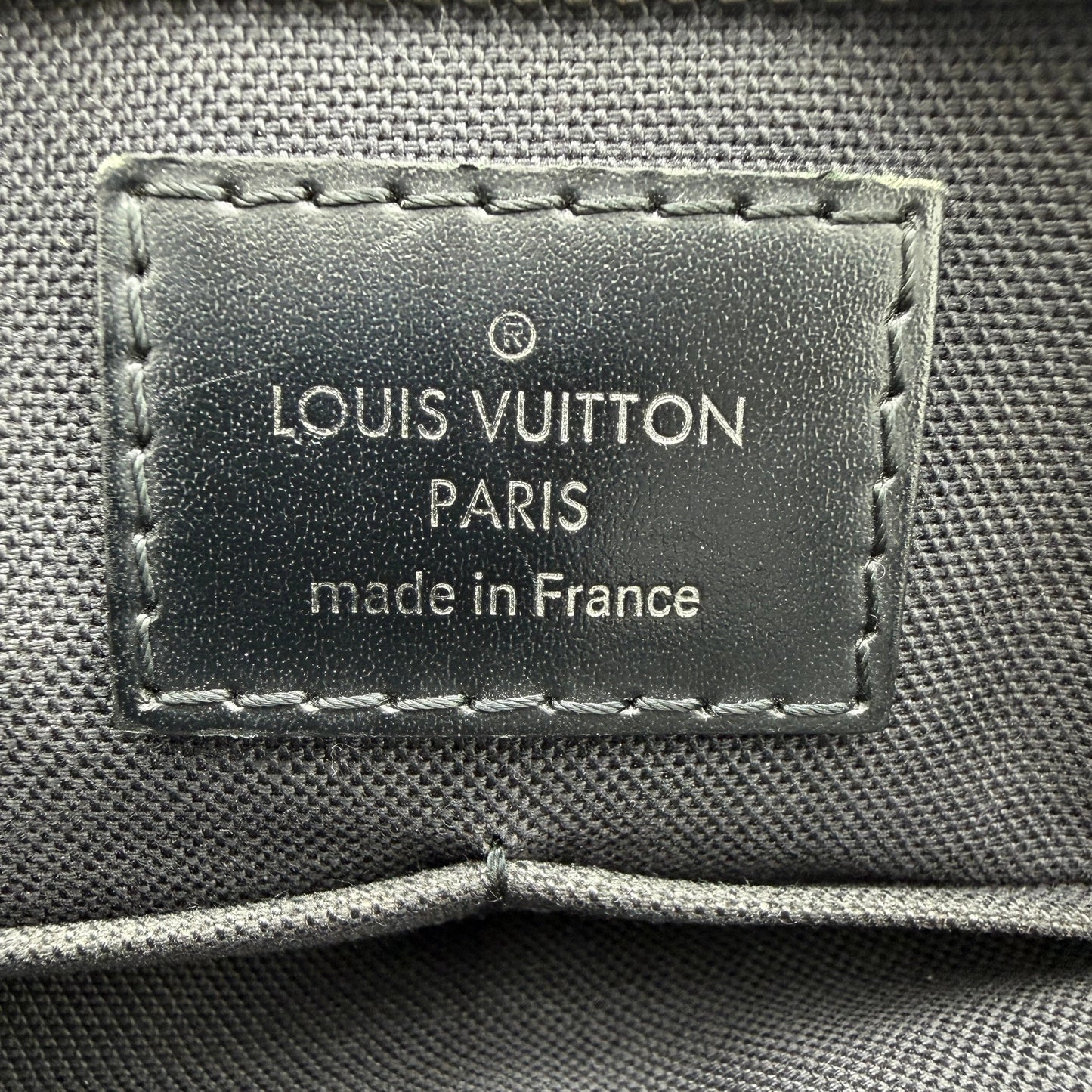 Louis Vuitton Thomas Damier Graphite Canvas Messenger Bag / gut Louis Vuitton