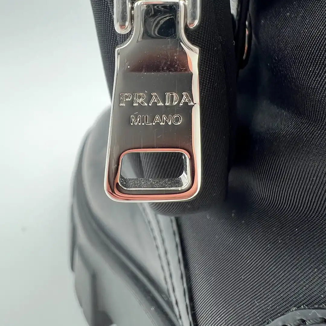 Prada Monolith Stiefel aus gebürstetem Leder und Re-Nylon EU 38,5 / sehr gut Prada