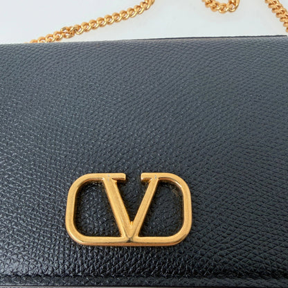 Valentino VLogo Wallet on Chain Kalbsleder schwarz / neuwertig Valentino