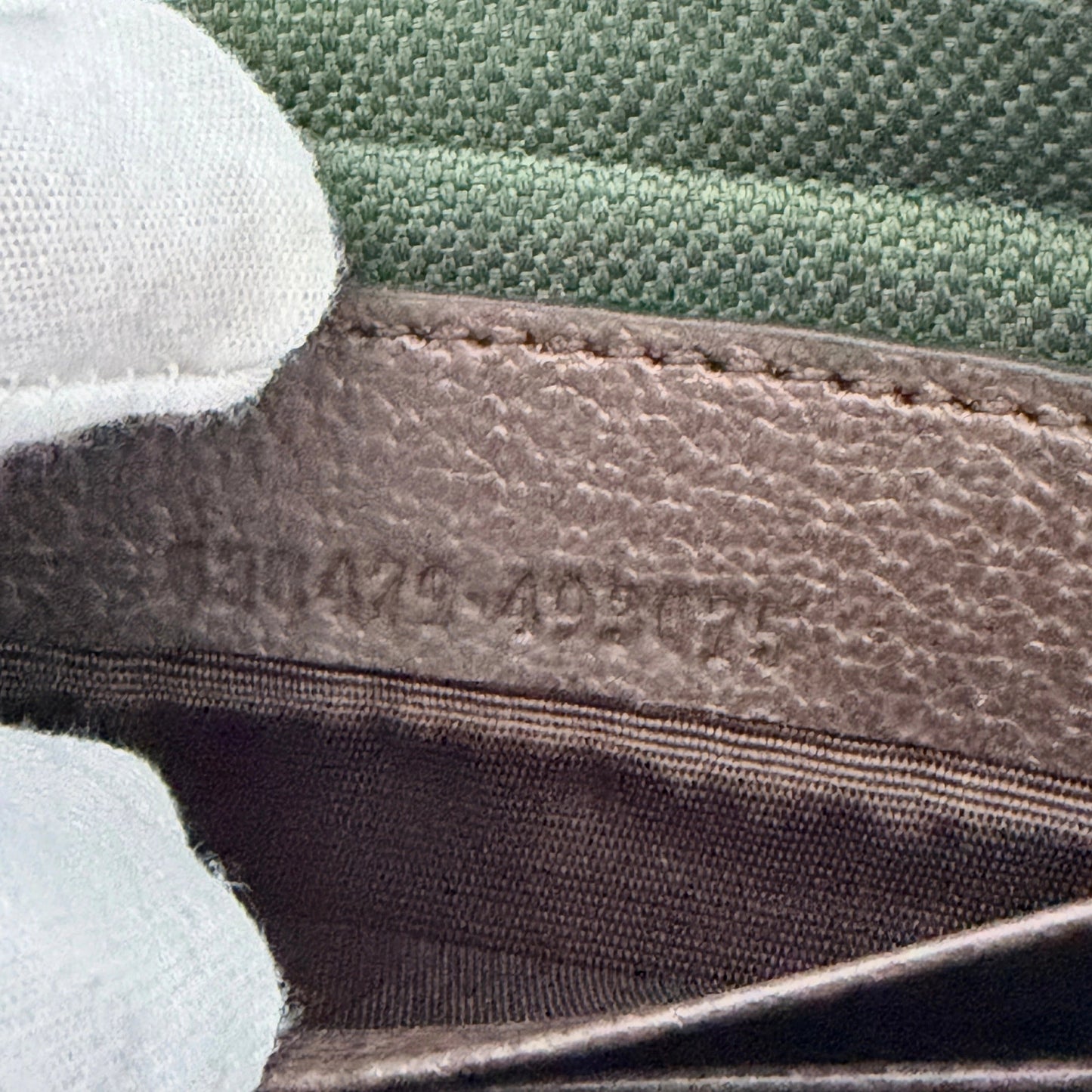 Gucci Kleine Ophidia Schultertasche / neuwertig Gucci