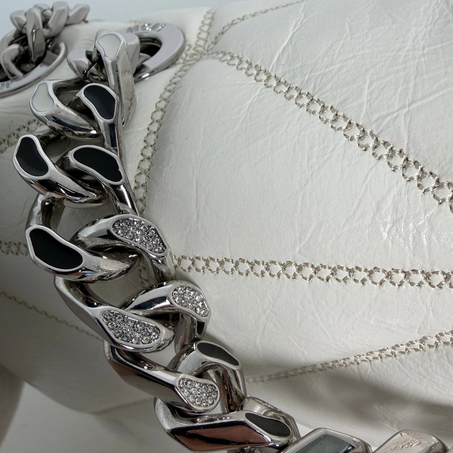 MCM Travia Shearling Shoulder Bag Off- White / neuwertig MCM