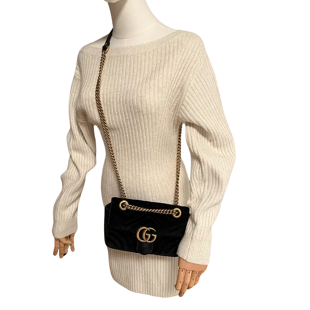 Gucci GG Marmont schwarz Fullset Small / gut