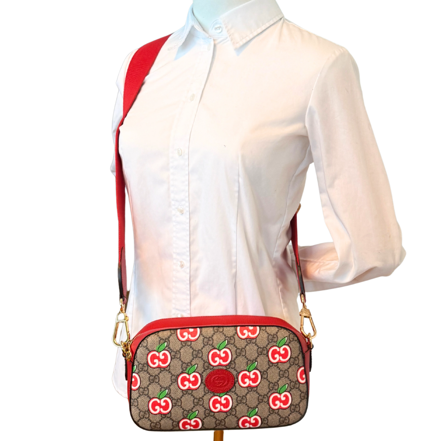 Gucci GG Supreme Apple Camera Bag Rot / sehr gut Gucci