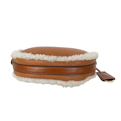Prada kleine Arqué Schultertasche aus Lammfell Cognac / neuwertig