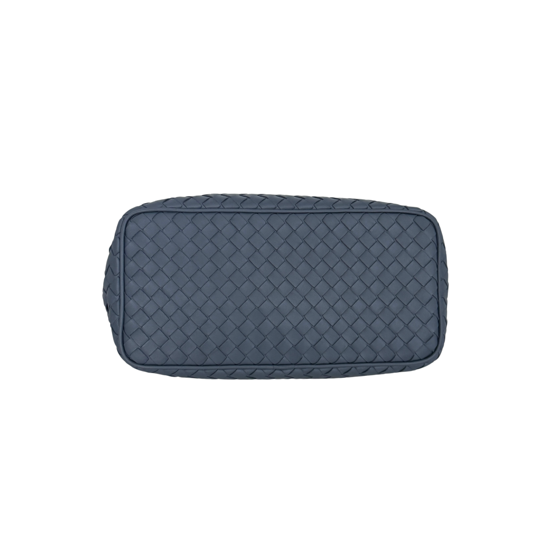 Bottega Veneta Intrecciato Leder Handtasche Blau / neuwertig Bottega Veneta