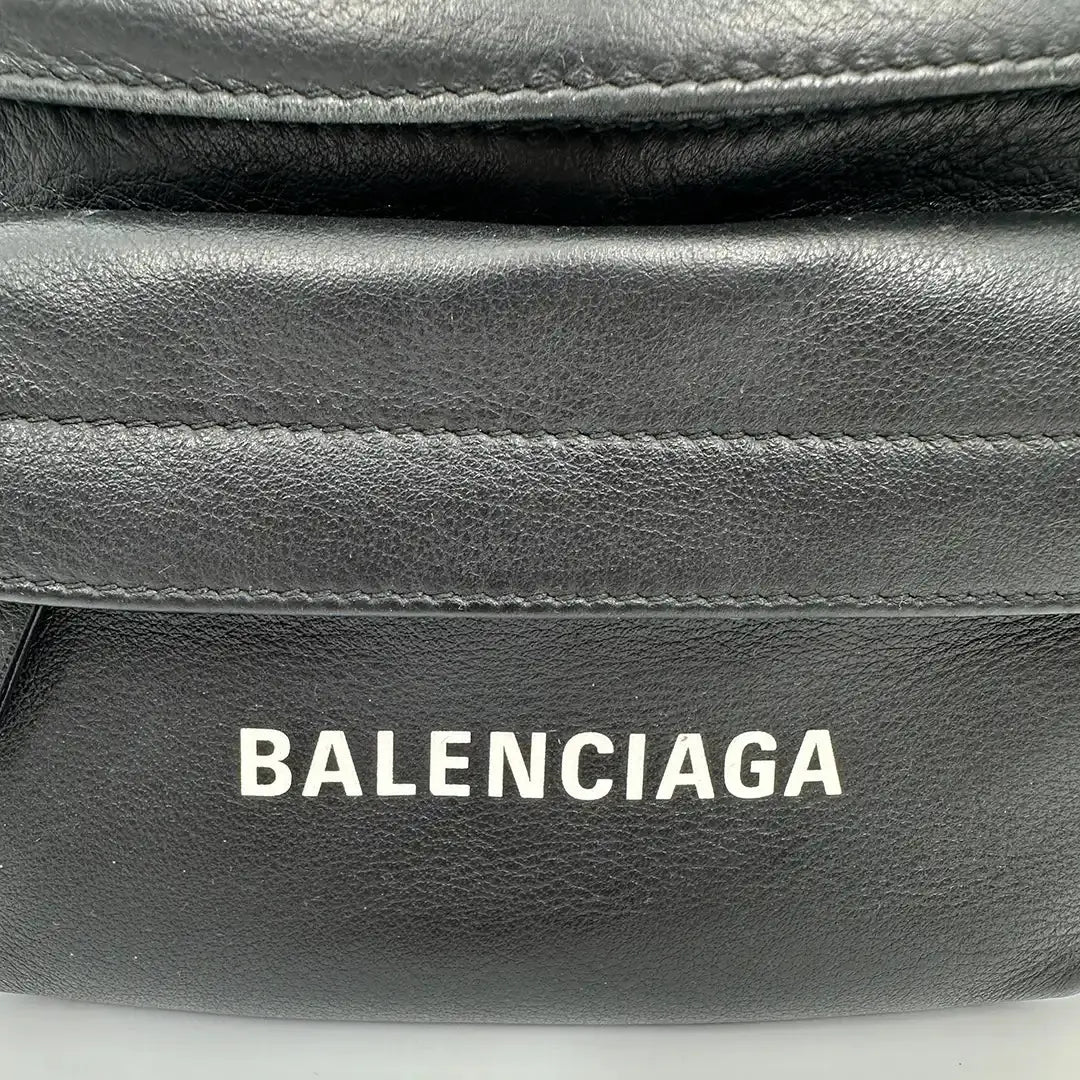 Balenciaga Everyday Beltpack Bag  schwarz Leder / sehr gut Balenciaga