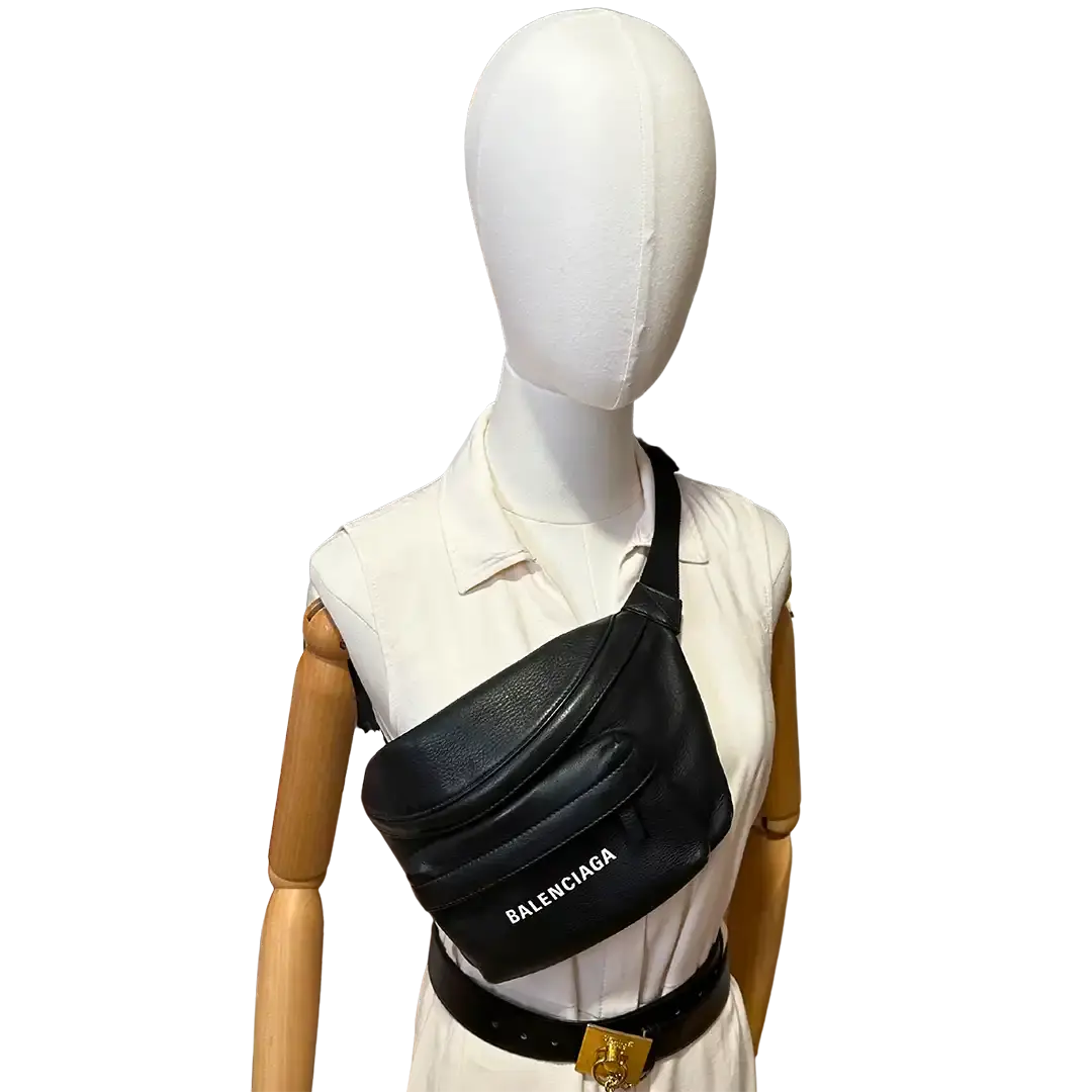 Balenciaga Everyday Beltpack Bag  schwarz Leder / sehr gut Balenciaga