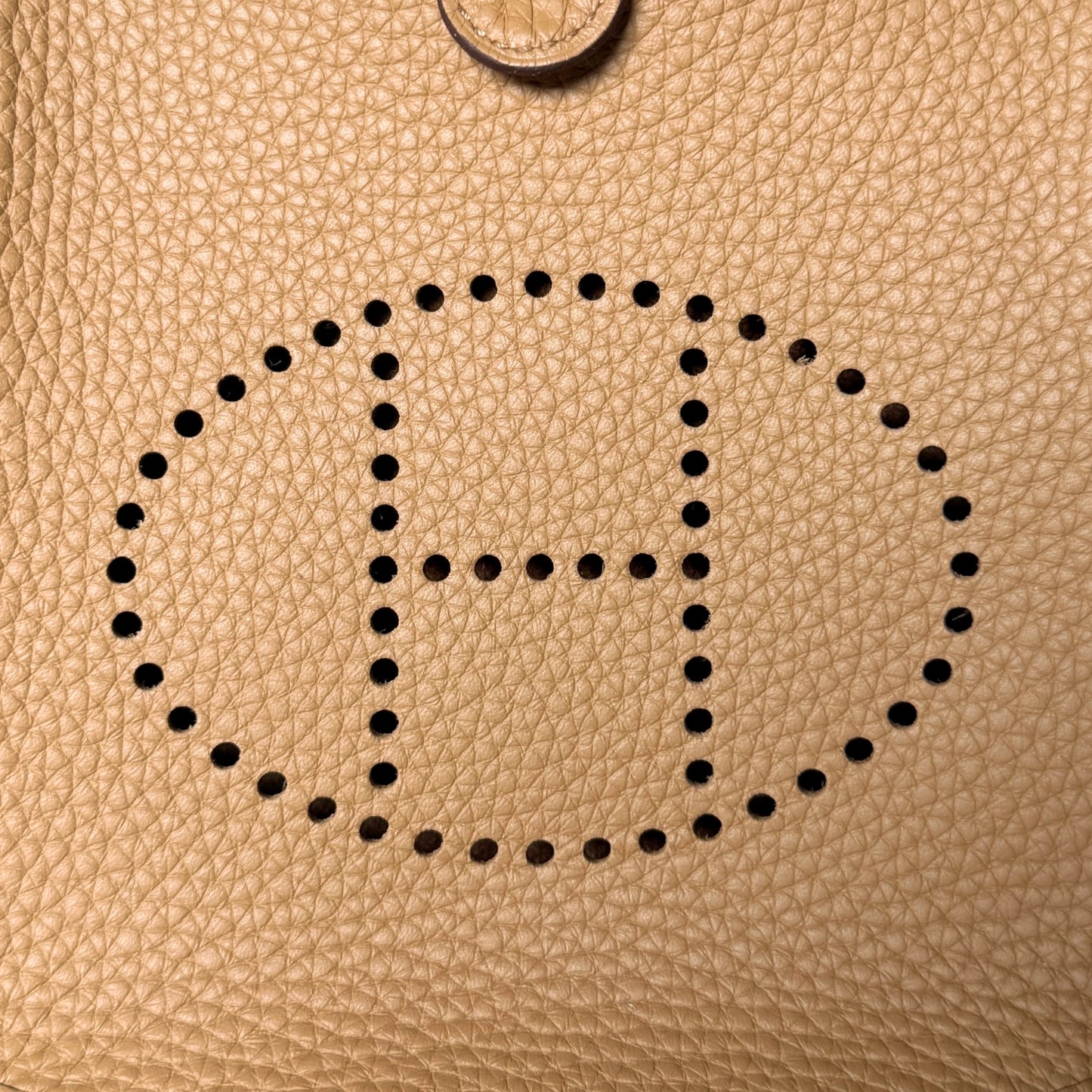 Hermès Evelyne 16 Amazone Taurillon Clemence Biscuit Fullset / neuwertig