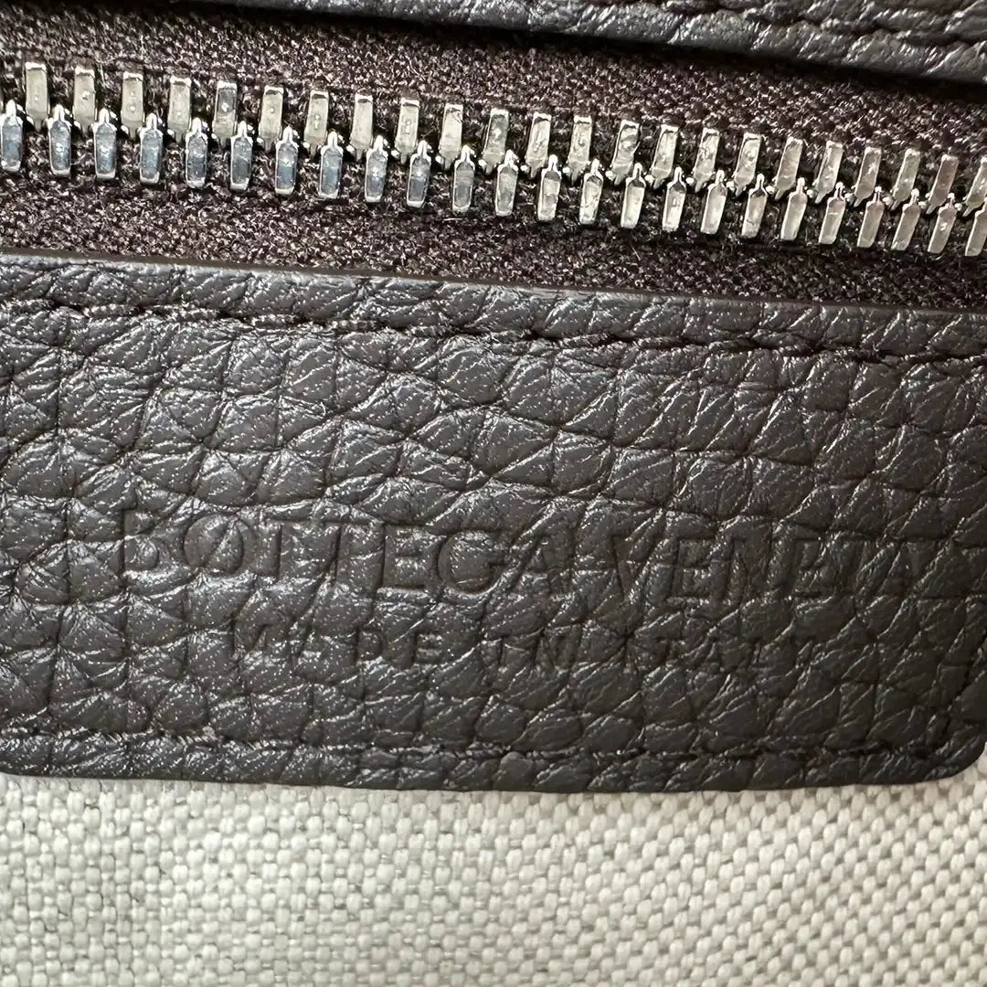 Bottega Veneta Intrecciato Camera Bag Fondant neue Kollektion / neuwertig Bottega Veneta