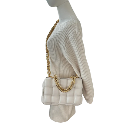 Bottega Veneta Padded Chain Cassette Crossbody Bag Off-White / sehr gut Bottega Veneta
