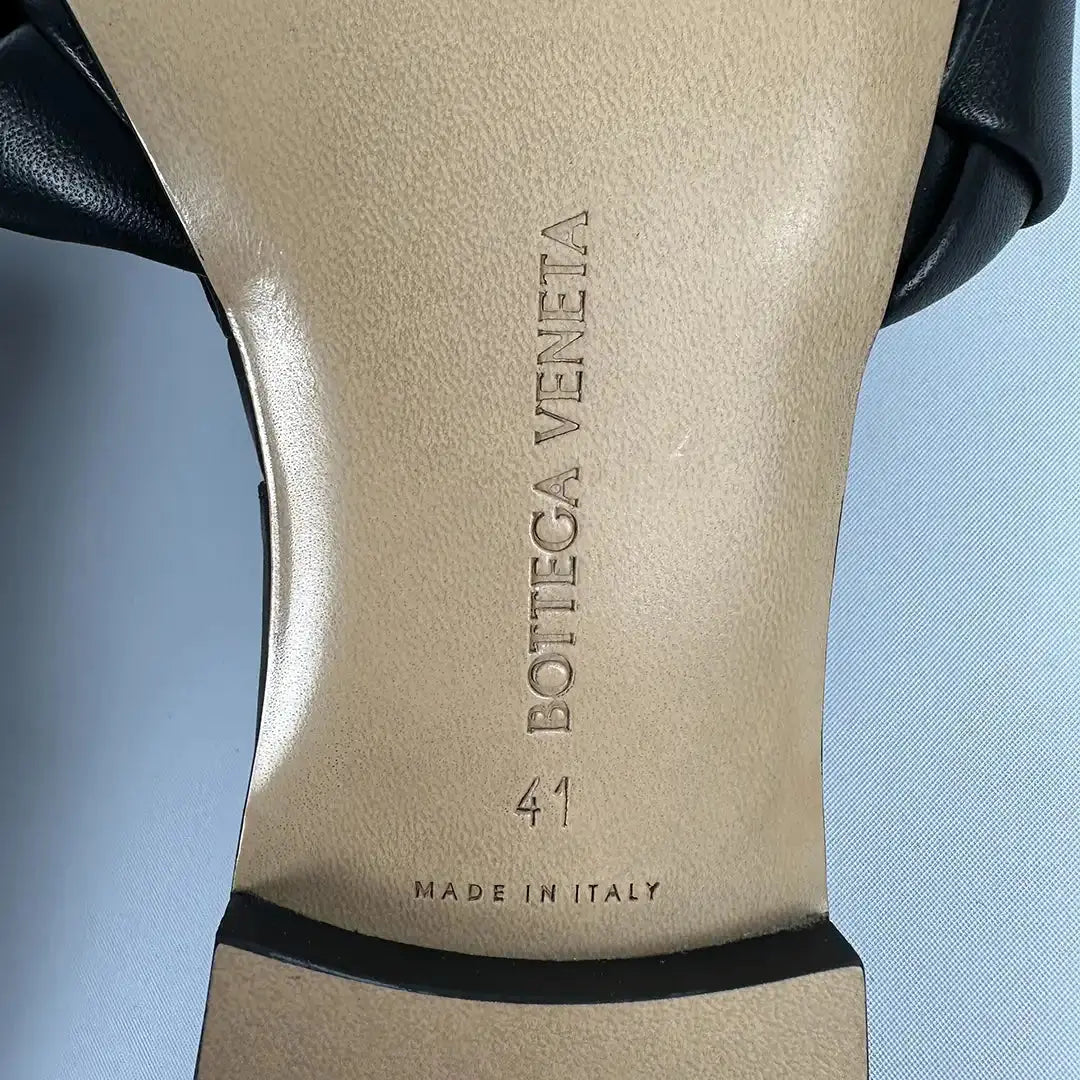 Bottega Veneta Pantoletten The Lido Größe 41 schwarz / ungetragen Bottega Veneta