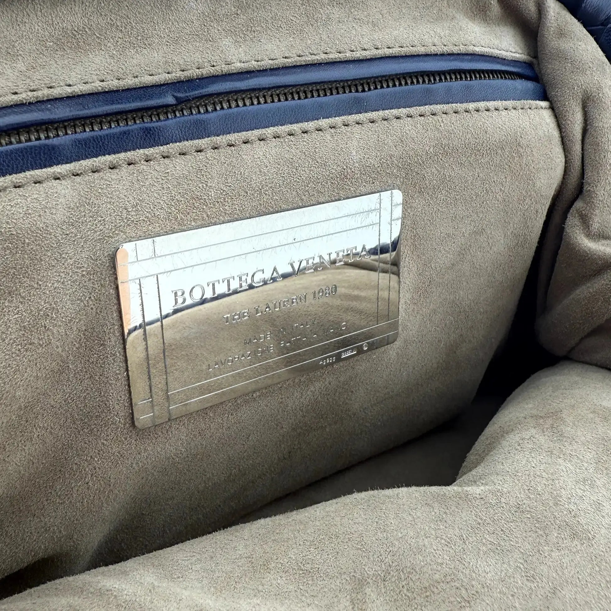 Bottega Veneta The Lauren 1980 Clutch Nappa Intrecciato dunkelblau / sehr gut Bottega Veneta
