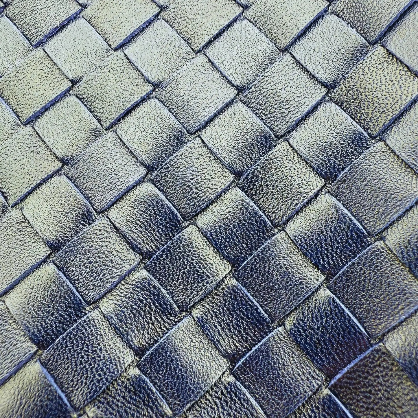 Bottega Veneta The Lauren 1980 Clutch Nappa Intrecciato dunkelblau / sehr gut Bottega Veneta
