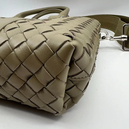 Bottega Veneta schmale Intrecciato Aktentasche olive / neu Bottega Veneta