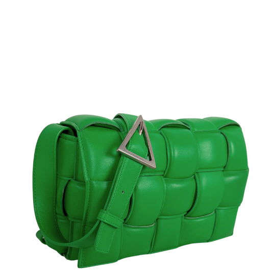 Bottega Veneta Padded Cassette Intrecciato grün / sehr gut Bottega Veneta