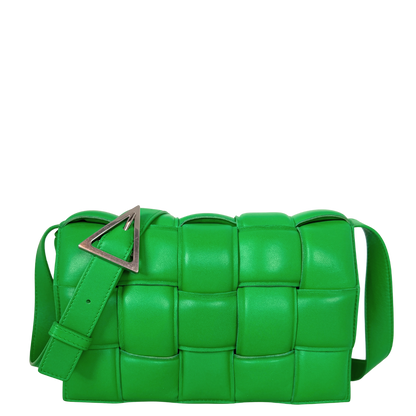 Bottega Veneta Padded Cassette Intrecciato grün / sehr gut Bottega Veneta