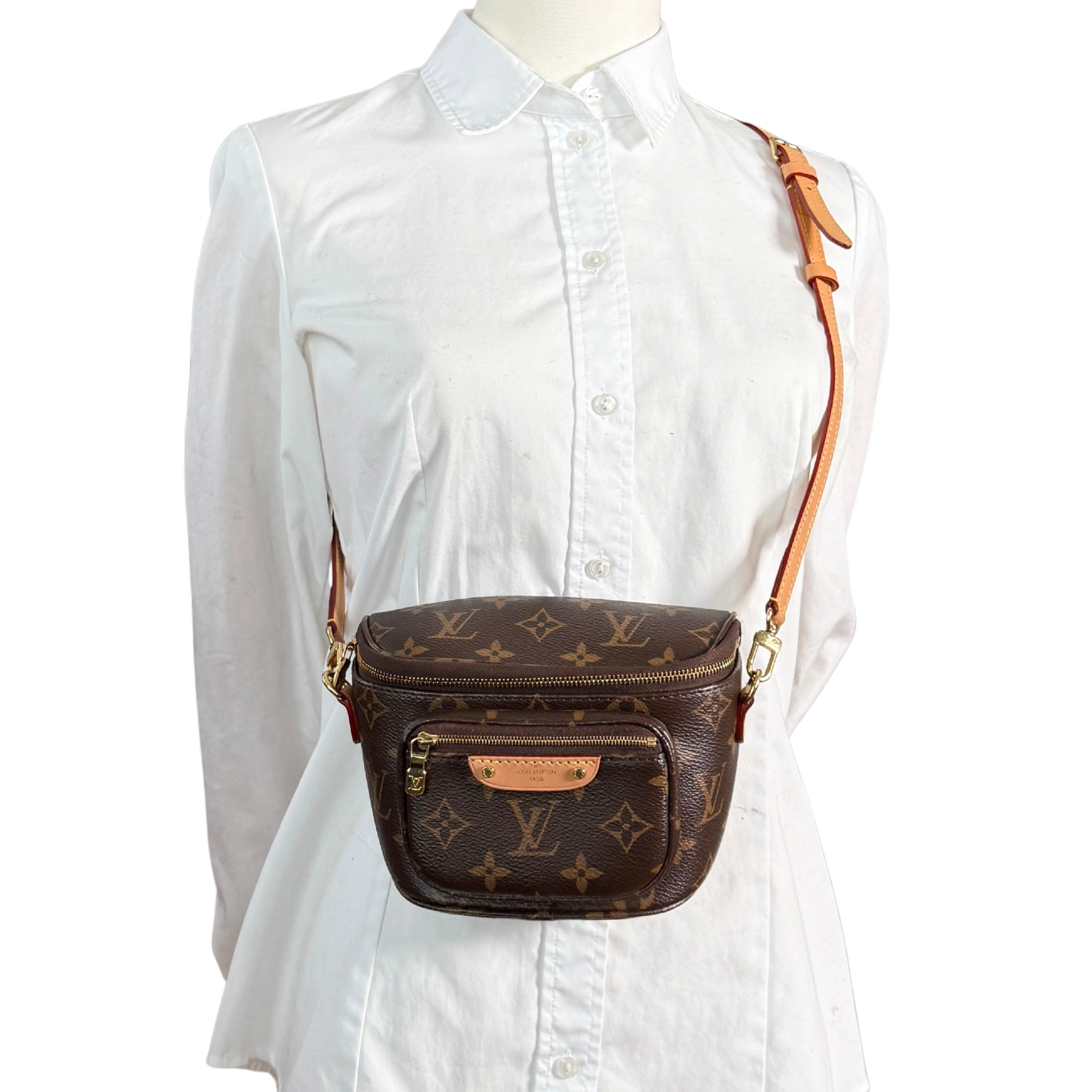 Louis Vuitton Mini Bumbag Monogram Canvas M82335 Braun / neuwertig Louis Vuitton