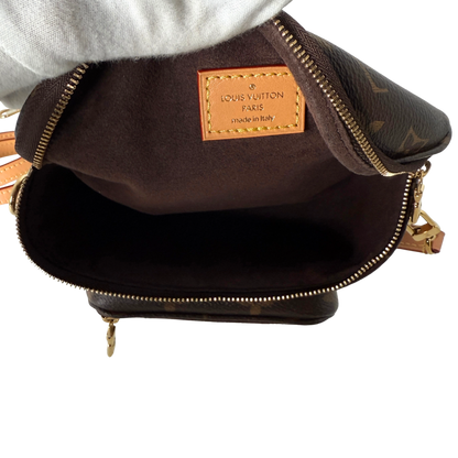 Louis Vuitton Mini Bumbag Monogram Canvas M82335 Braun / neuwertig Louis Vuitton