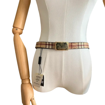 Burberry London Haymarket Gürtel mit Logo Plakette 90cm / neuwertig Burberry