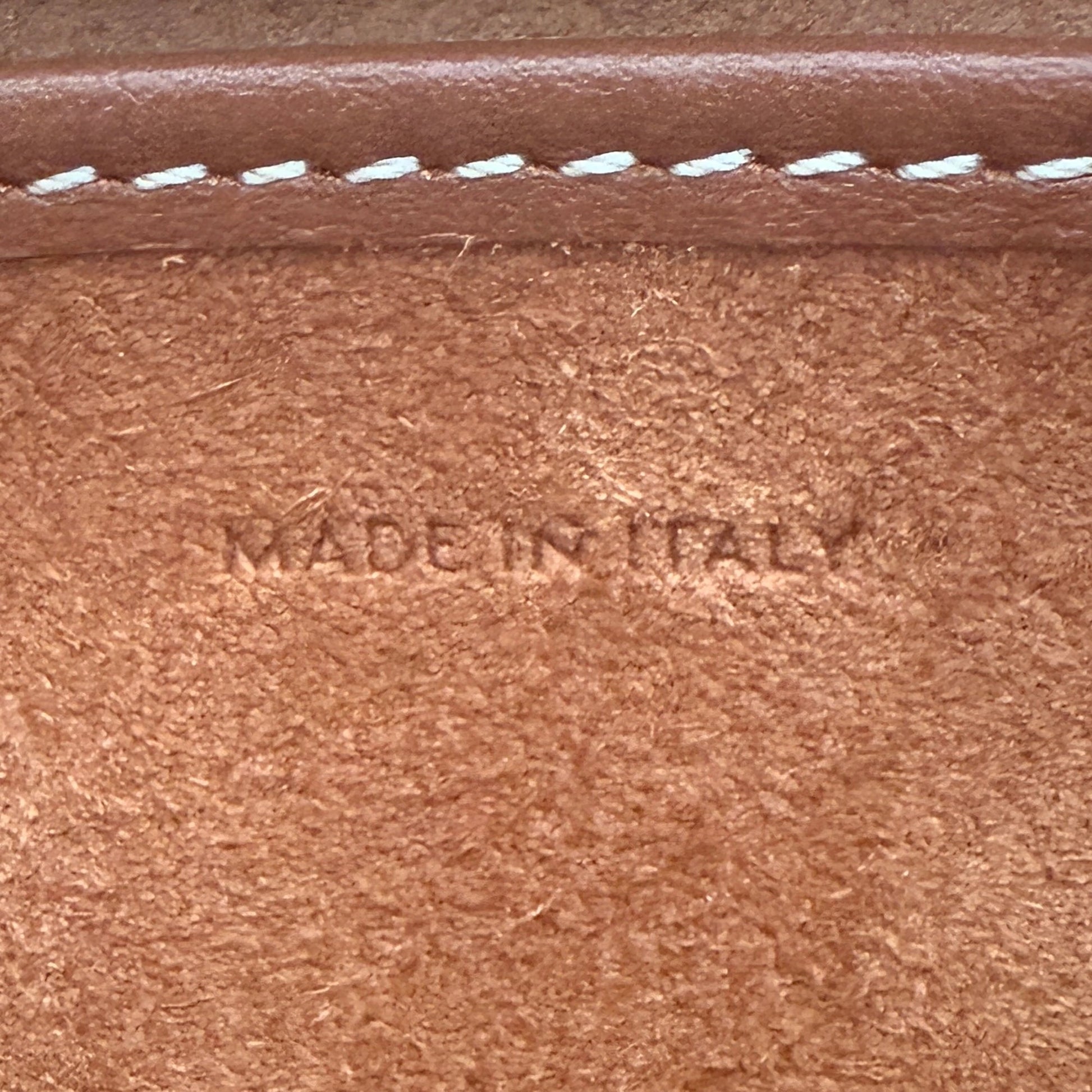 Céline Ava Strap Bag Braun / neuwertig Echtheitscheck