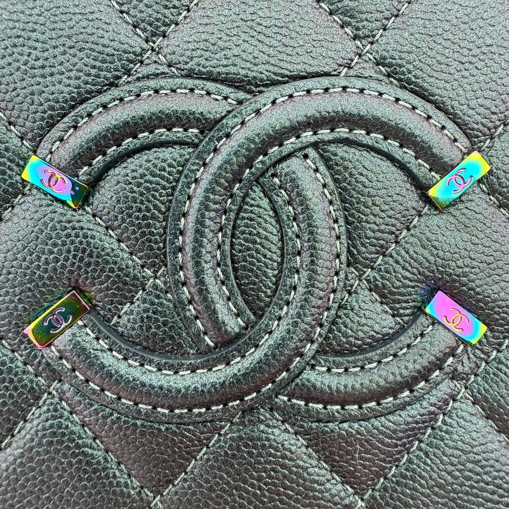 Chanel Filigree Vanity Case Metallic Blau Grün / sehr gut Echtheitscheck