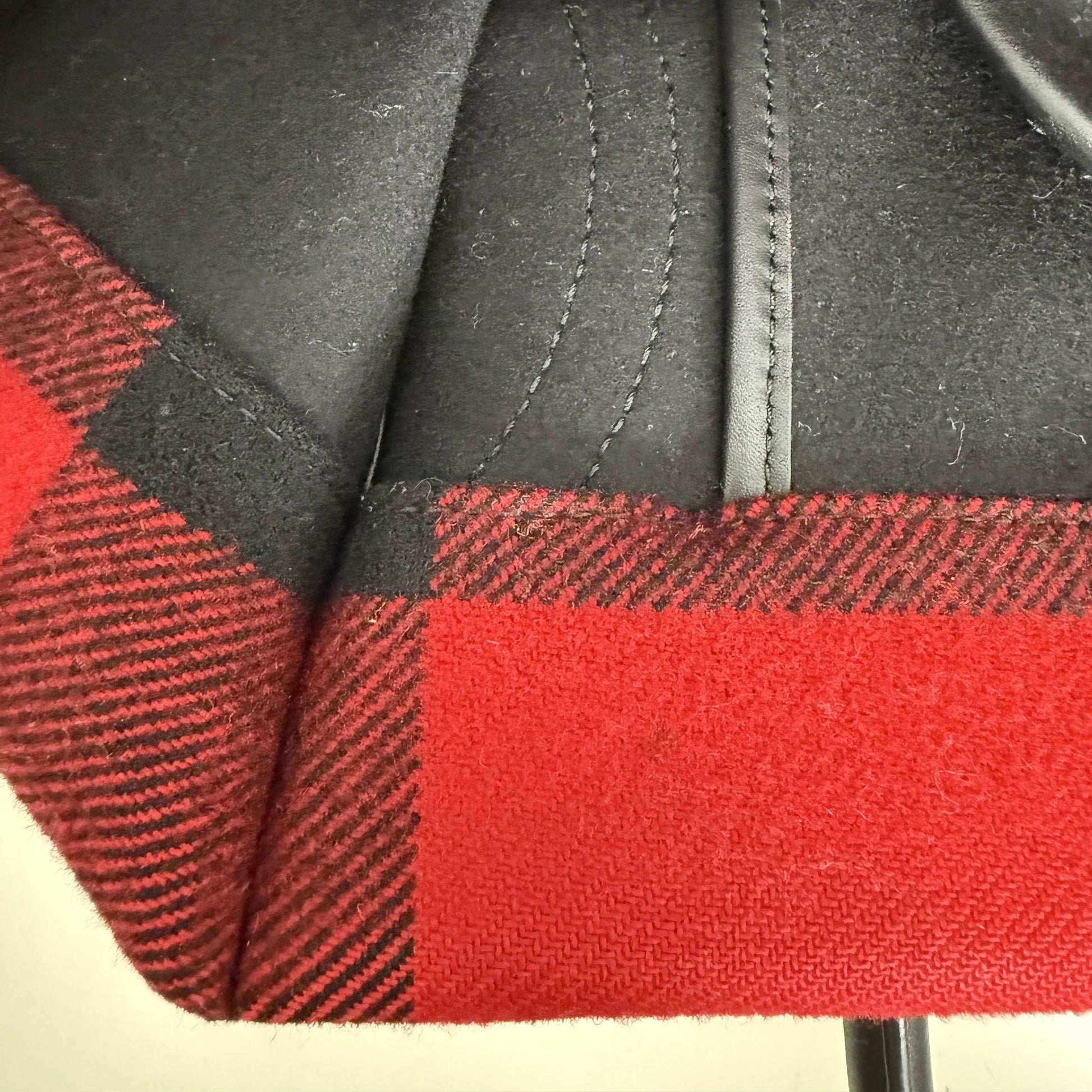 CELINE Tartan Phantom Luggage Bag Wolle rot schwarz / gut CELINE