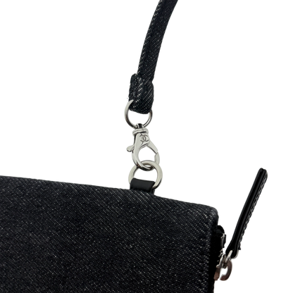 Chanel 22 mittelgroße Hobobag aus Denim Schwarz silberne Hardware / neuwertig Chanel